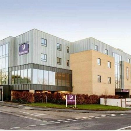 Premier Inn Winchester Exterior photo