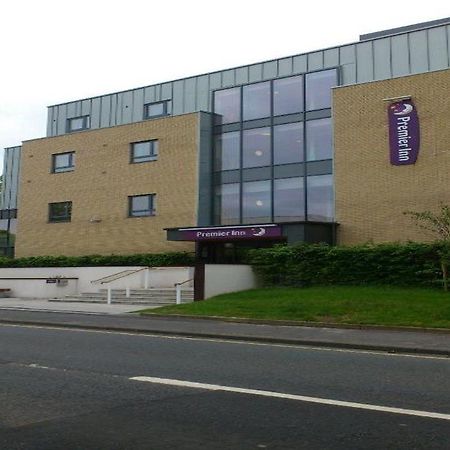 Premier Inn Winchester Exterior photo